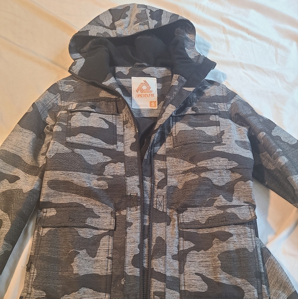 Aperture Snowboarding Shell